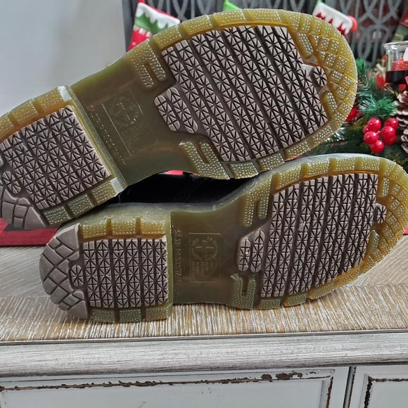 Dr.Martens airwair boots - Picture 2 of 5